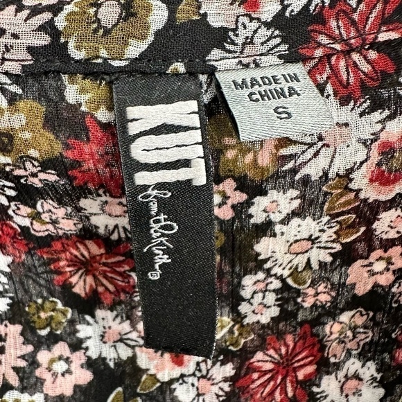 KUT from the Kloth Women’s Floral Button Down Blouse Size Small - Picture 6 of 9